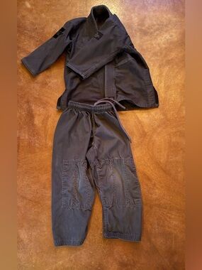 Elite brand dark grey Kids Martial Arts Gi Set - Jacket and Pants size C000